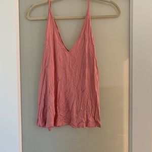 Flowy tank